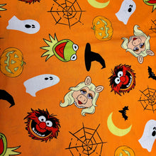 Load image into Gallery viewer, Spooky Puppets Lexi S-2XL
