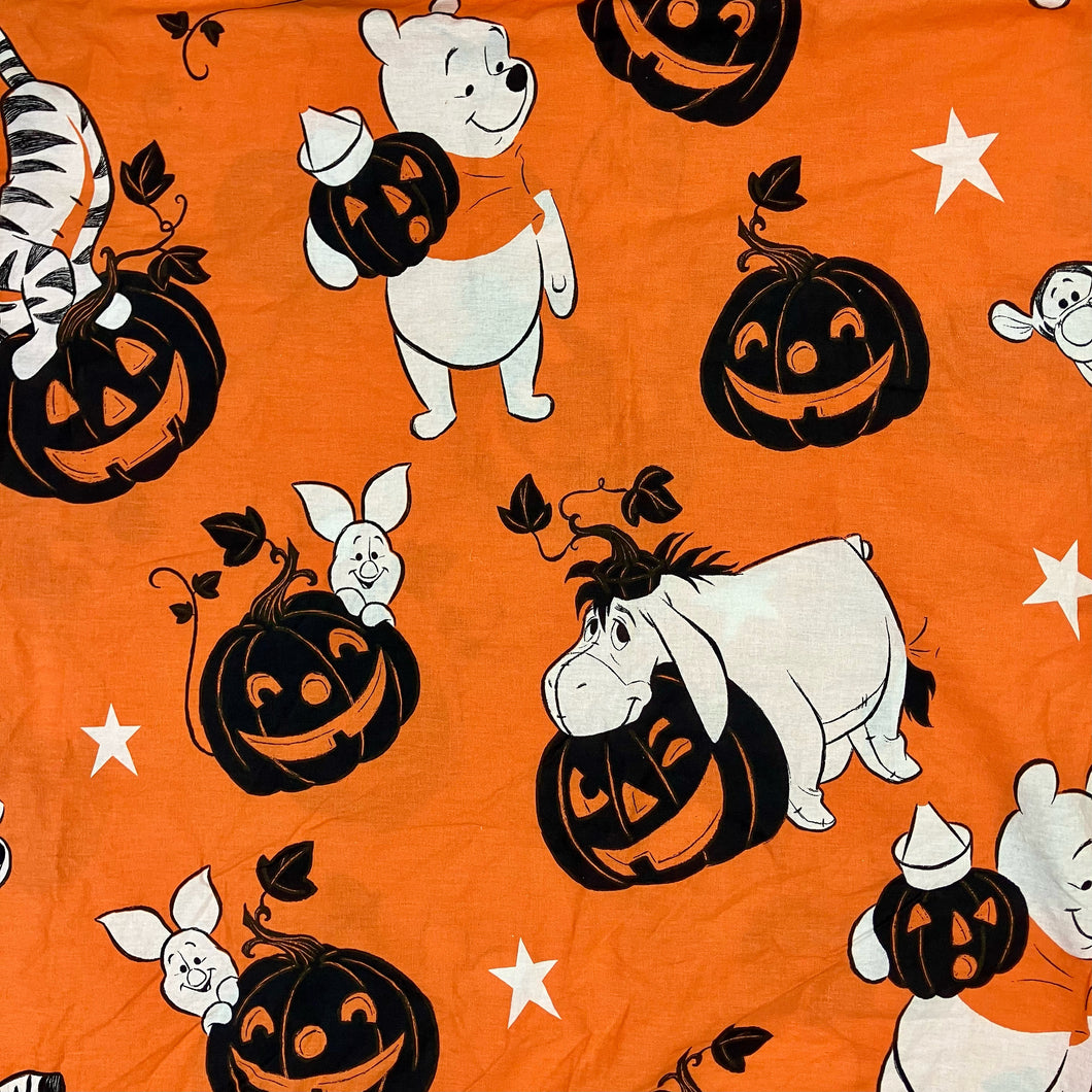 Spooky Winnie Kate S-2XL