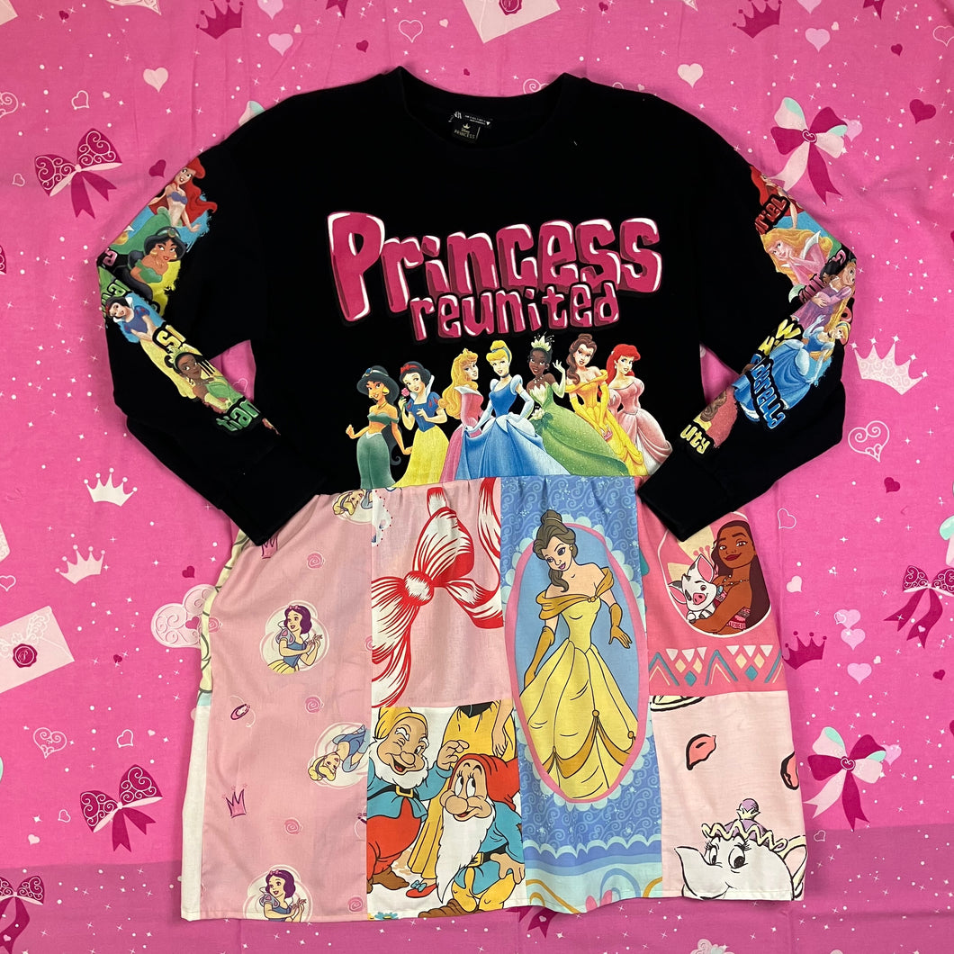 Princess’s Reunited Patchwork Sweater Dress Size 8-10