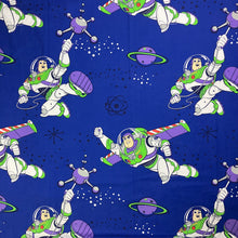 Load image into Gallery viewer, Buzz Kate S-2XL
