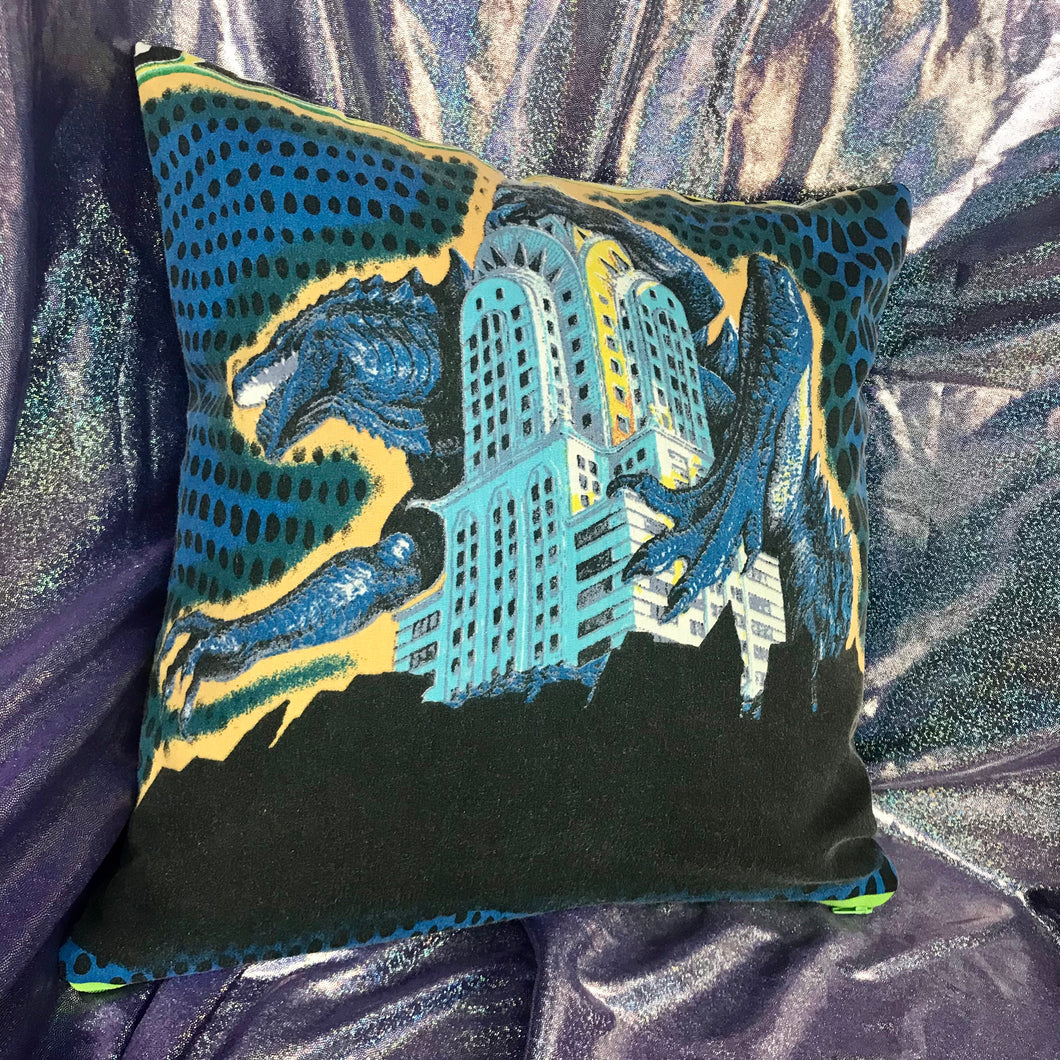 NYC Lizard Large Cushion Cover