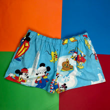 Load image into Gallery viewer, Frontierland Short 90’s Style Shorts XL
